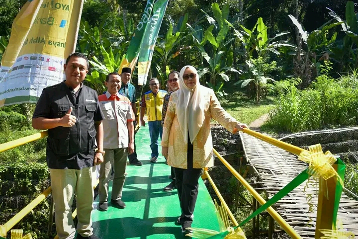 Peresmian Jembatan Amanah, Wagub NTB: Jaga Alam untuk Cegah Bencana