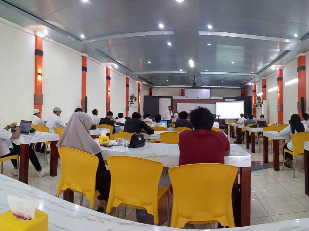 Diskominfotik Lombok Barat Gelar Pelatihan Desa Digital untuk Percepatan Smart Government