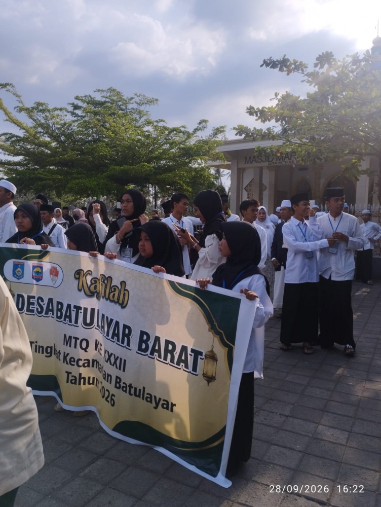 Semarak Menyambut MTQ XXXII, Kafilah Batulayar Barat Tampil Memukau di Pawai Taaruf